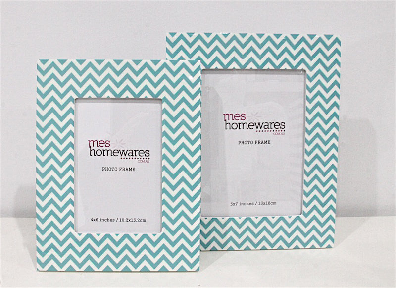 Photo Frame Green Chevron