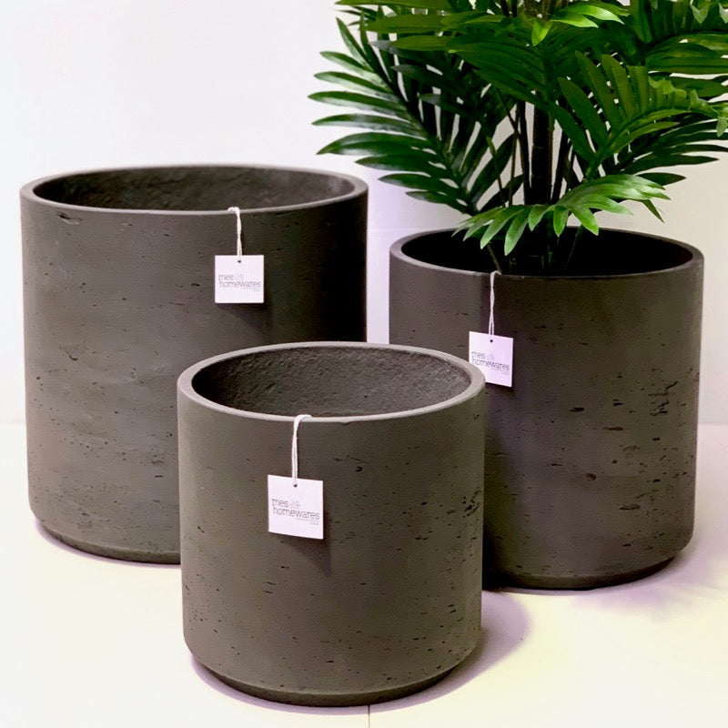 Short Cylinder Black washed