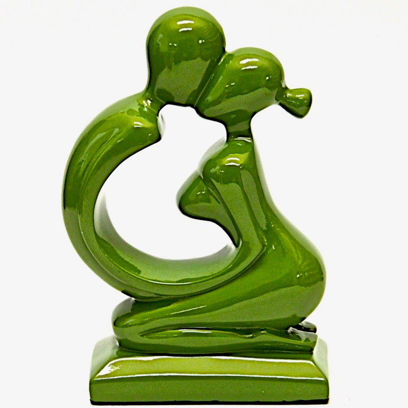 Statue Boy and Girl