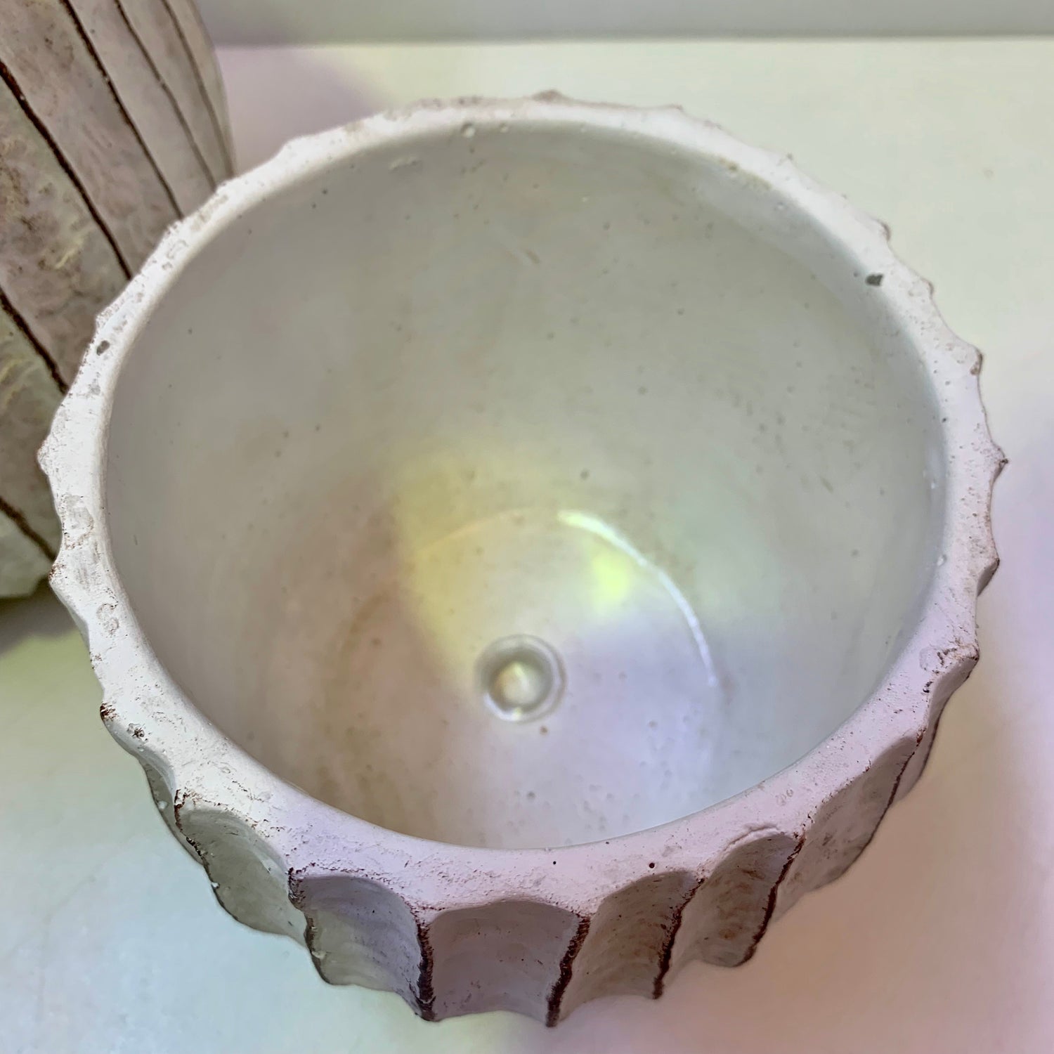 Round Ruffle Pots