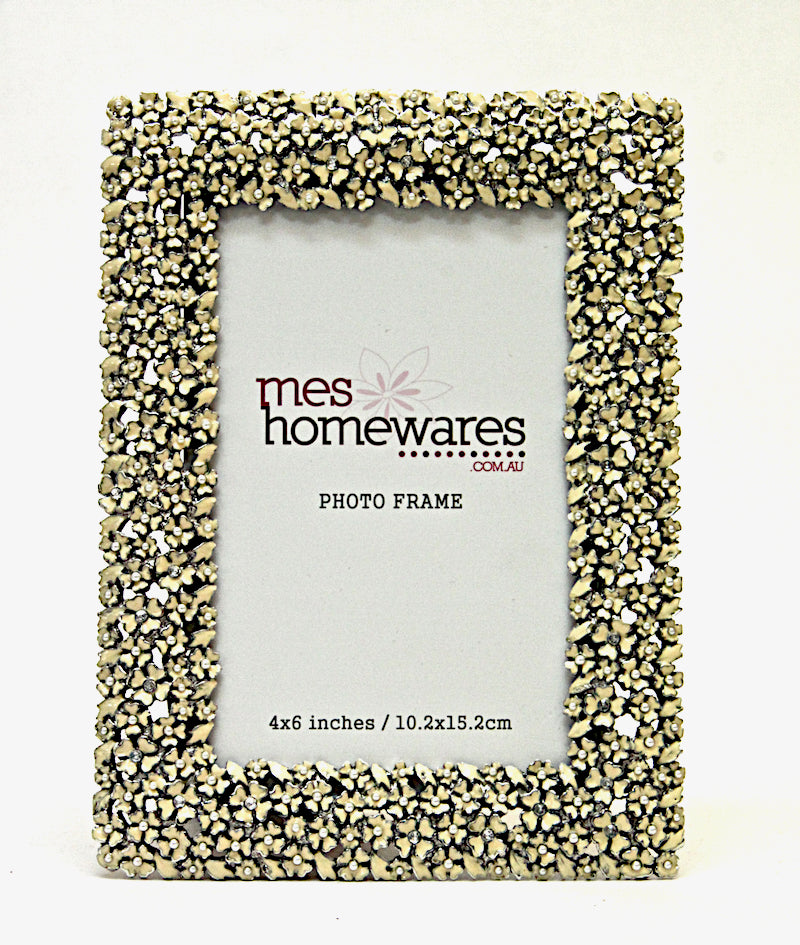 Photo Frame Small Flowers And Pearls 4×6