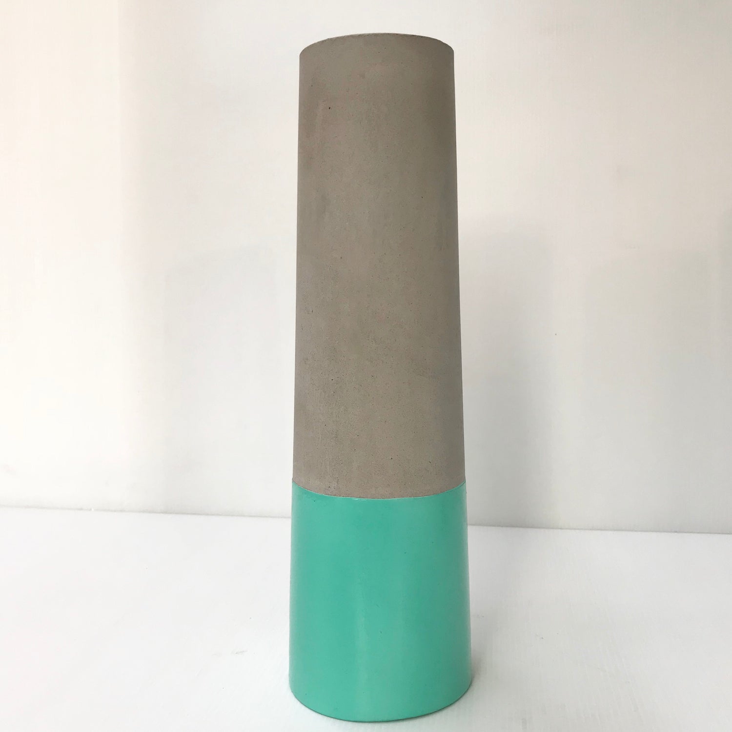 Vase - Cement