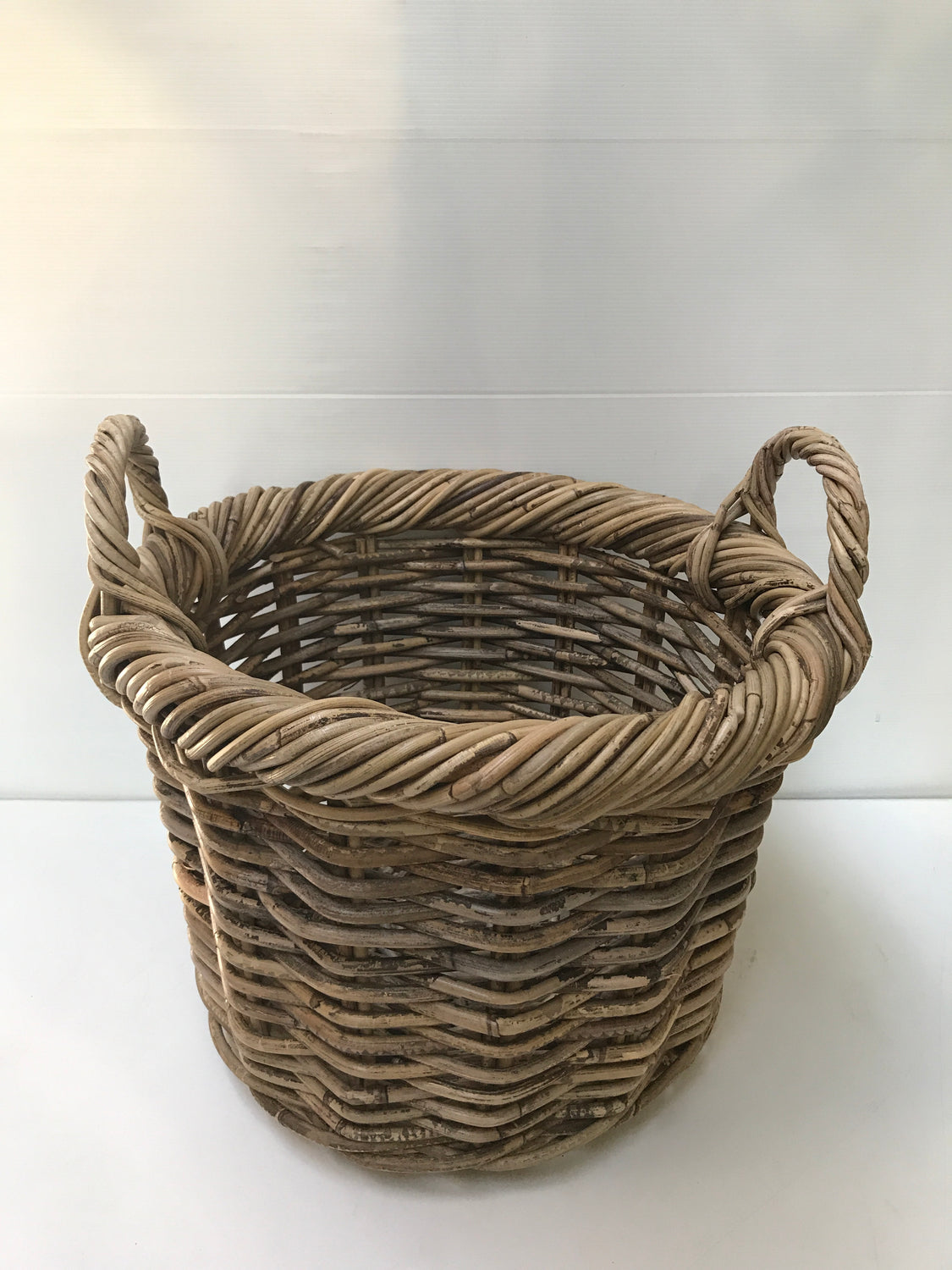 Short Log basket